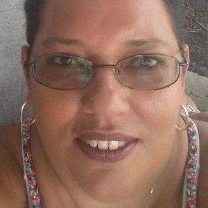 Meet your Posher, Yolanda